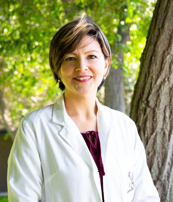 Dr. Clara Bennett